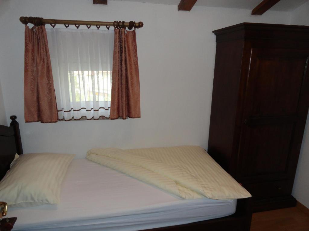 Guest House Pod Slavnikom Podgorje  Ruang foto